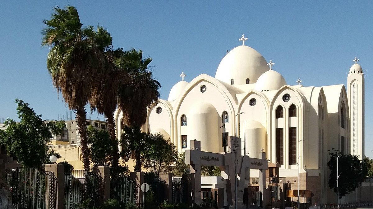 Aswan City Tour: Tabia Mosque, Michael Coptic Cathedral and Sharia Souk