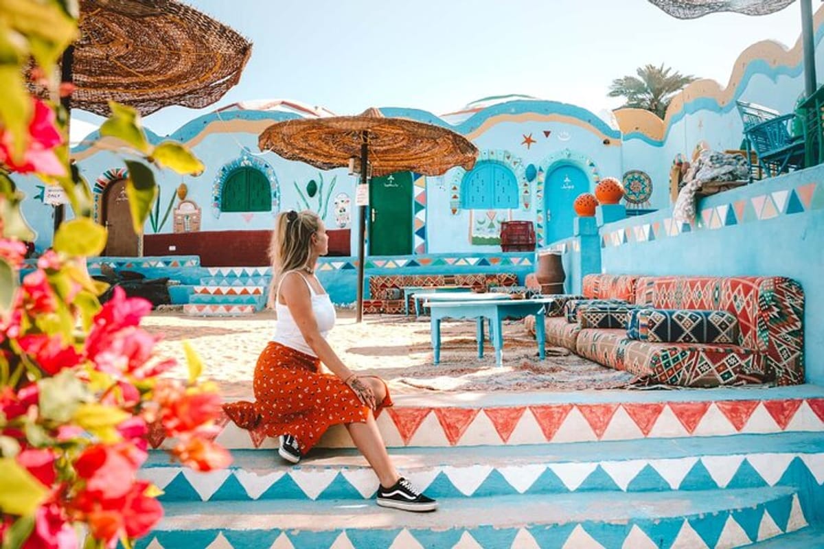 Nubian Village - Animalia