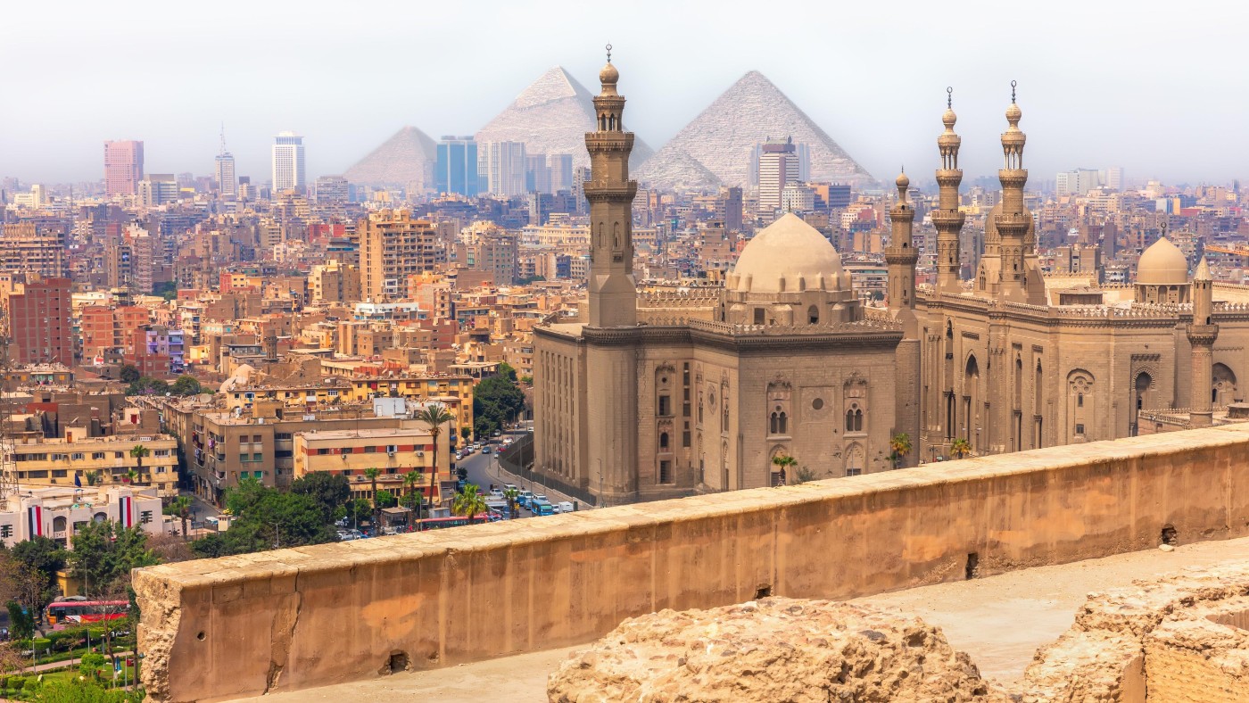 2-day cairo adventure from luxor: ancient and cultural wonders